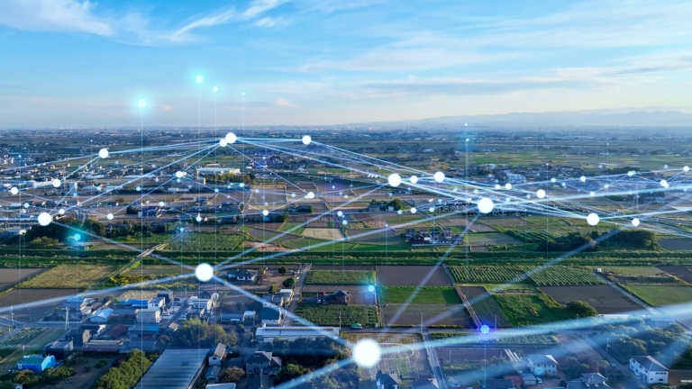 지산지소: 소버린 AI를 지역의 실질적 경제 가치로 바꾸는 전략 Turning Sovereign AI into Real Economic Value for Regions